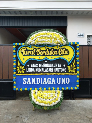 Papan Bunga Duka di Tanak Awu